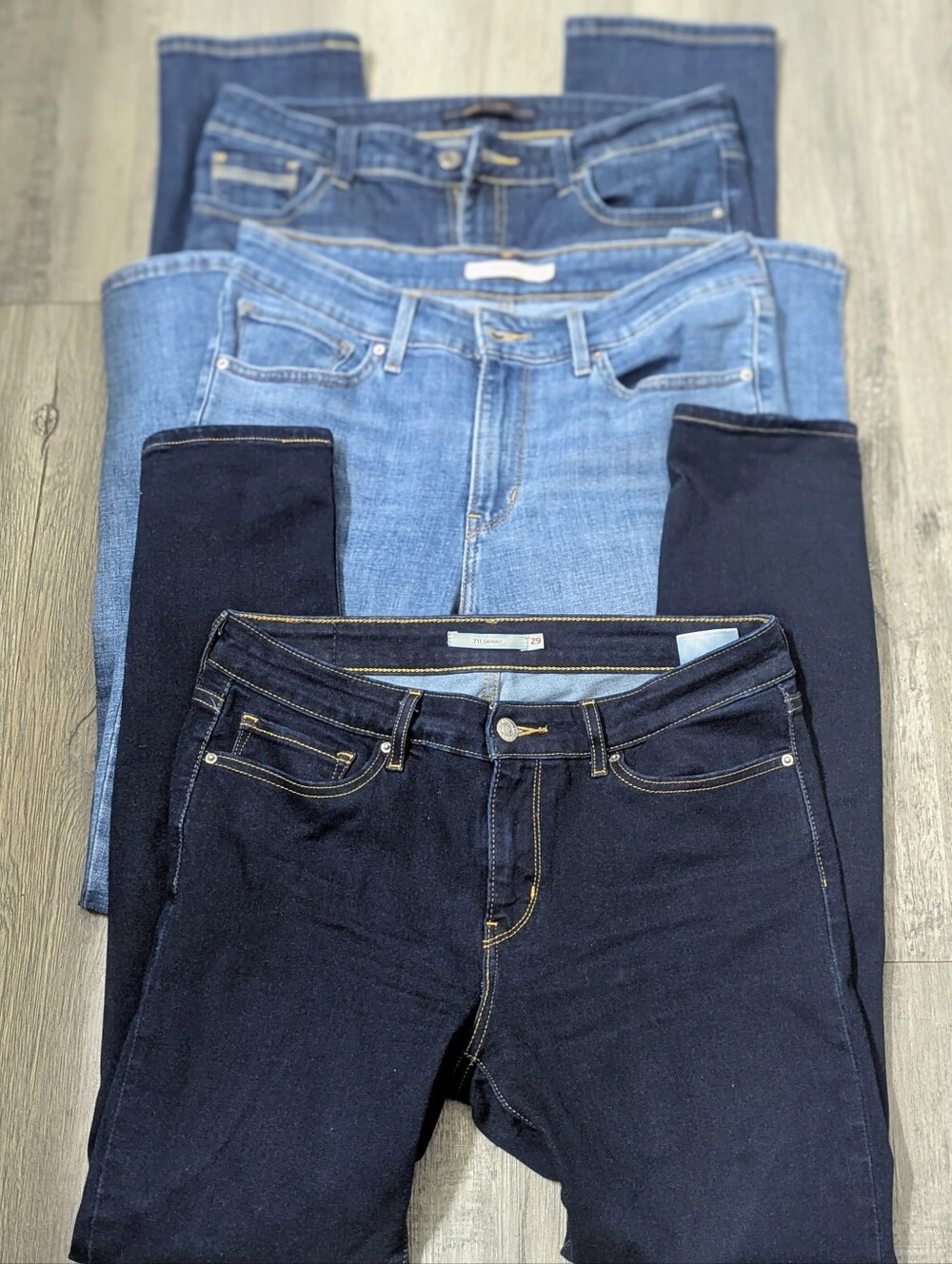 Women's Lot Of 3 Skinny Leg Levi's Jeans